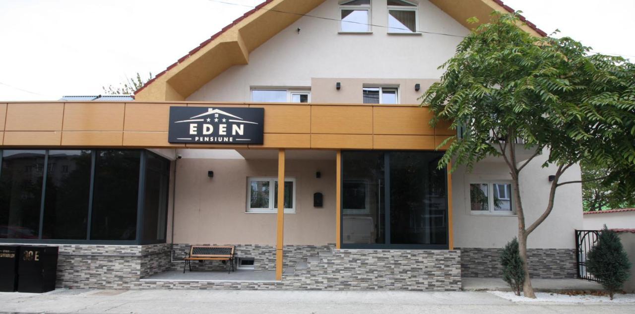 Pensiune Eden สลาตีนา ภายนอก รูปภาพ